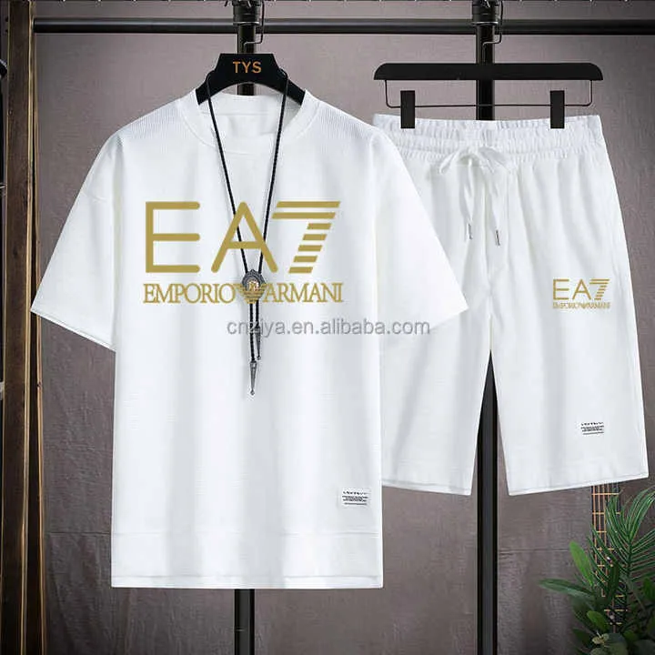 مجموعة الرياضة الصيفية للرجال في الهواء الطلق . Men's Summer Outdoor Sports Set Breathable Print