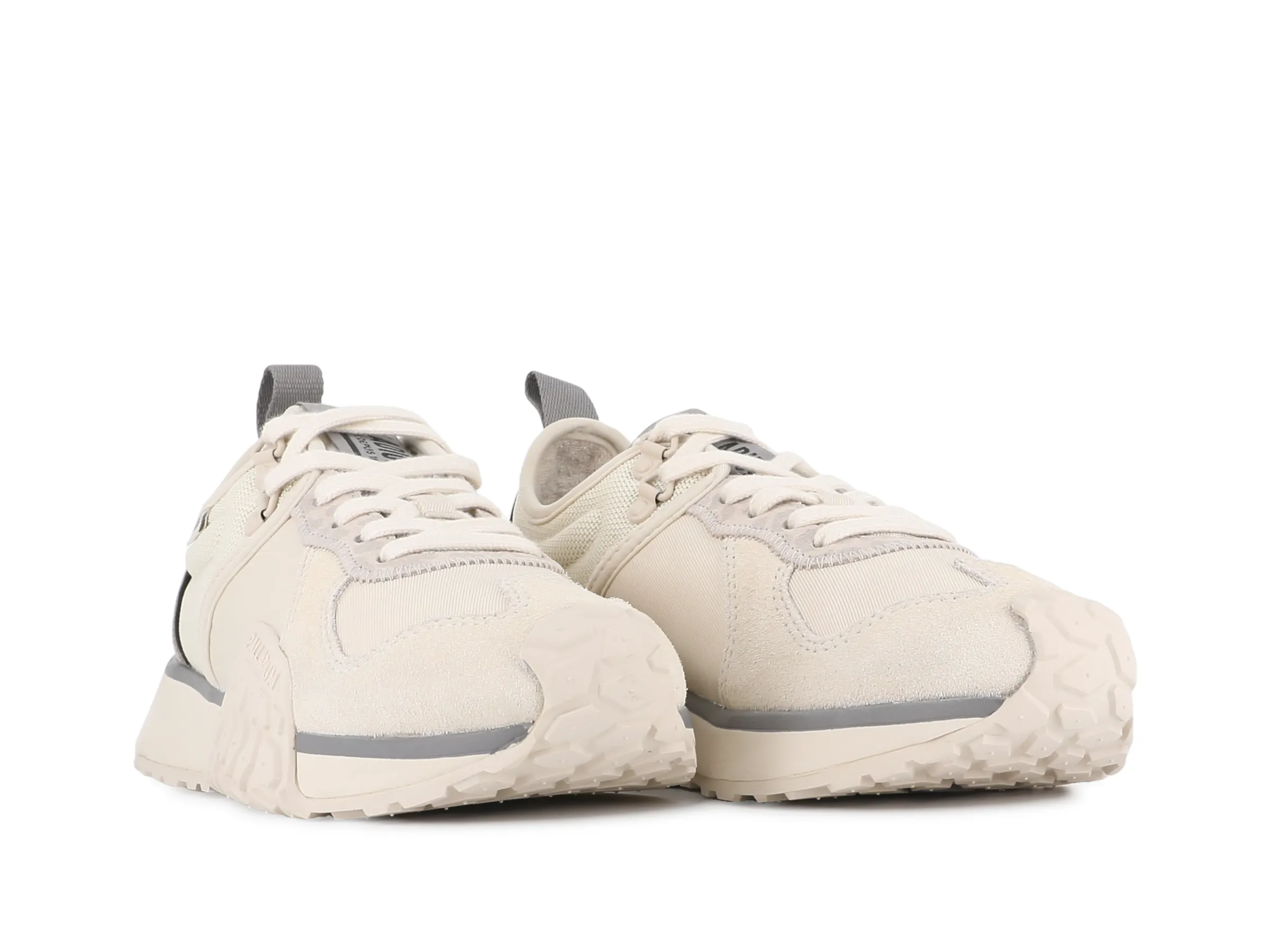 94396-155-M | TROOP RUNNER 24H | WHITE CAP GRAY