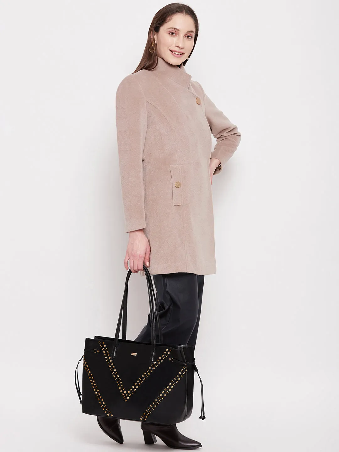 Berrylush Women Solid Black PU Detachable Sling Strap Embellished Oversized Tote Bag