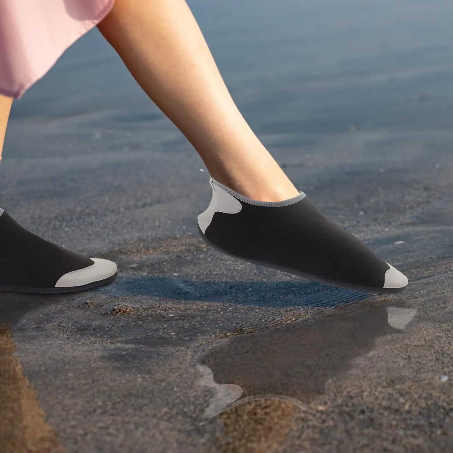 BESPORTBLE 1 Pair of Water Shoes for Men Women Swim Pool Beach Socks Quick- Drying Water Shoes Unisex Outdoor Surf Water Shoes