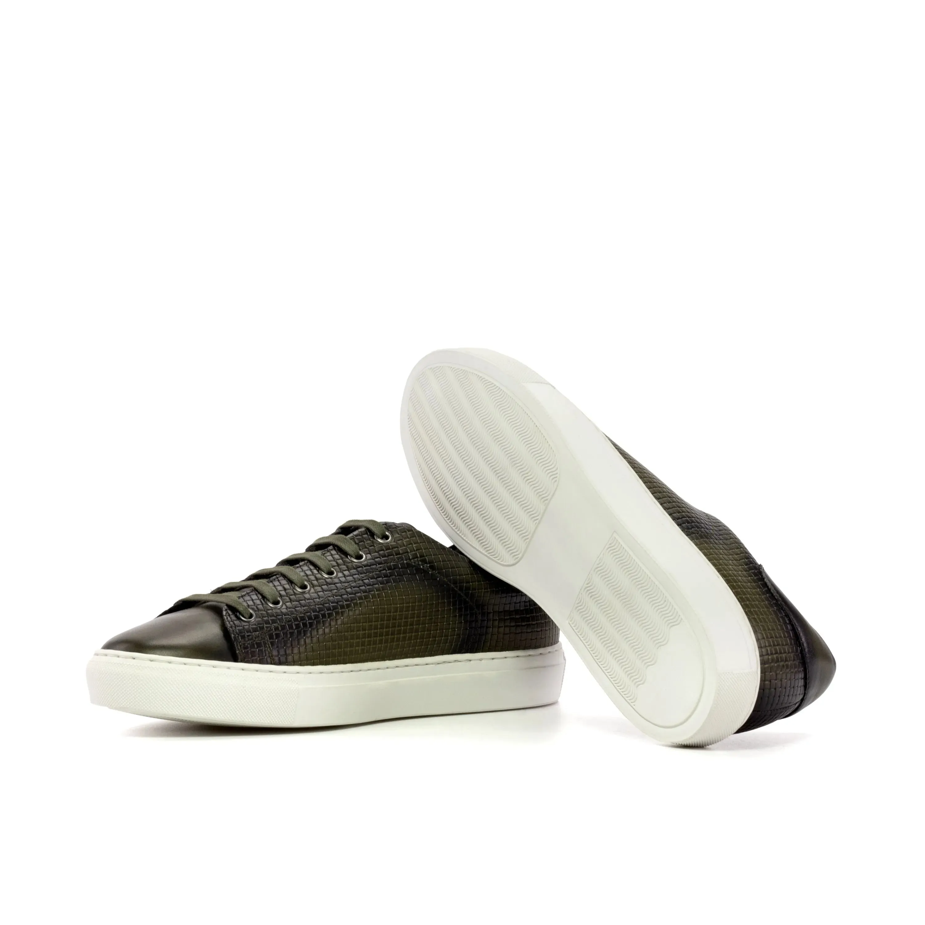 CapaThree Trainer Sneaker