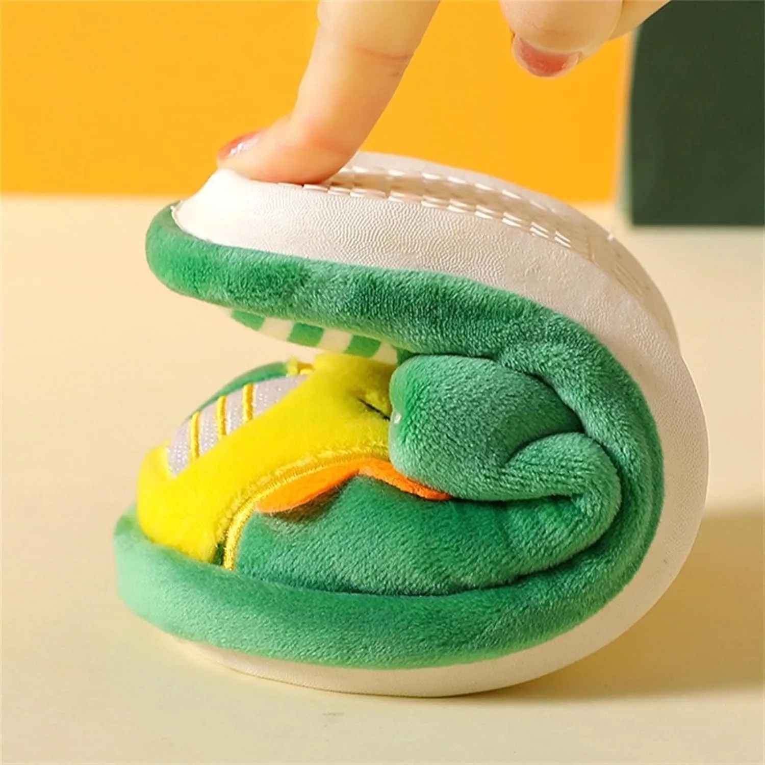 Cartoon Slippers for Girls Boys Cute Soft Plush Anti-Slip House Shoes Kids Slippers with Memory Foam Warm Indoor