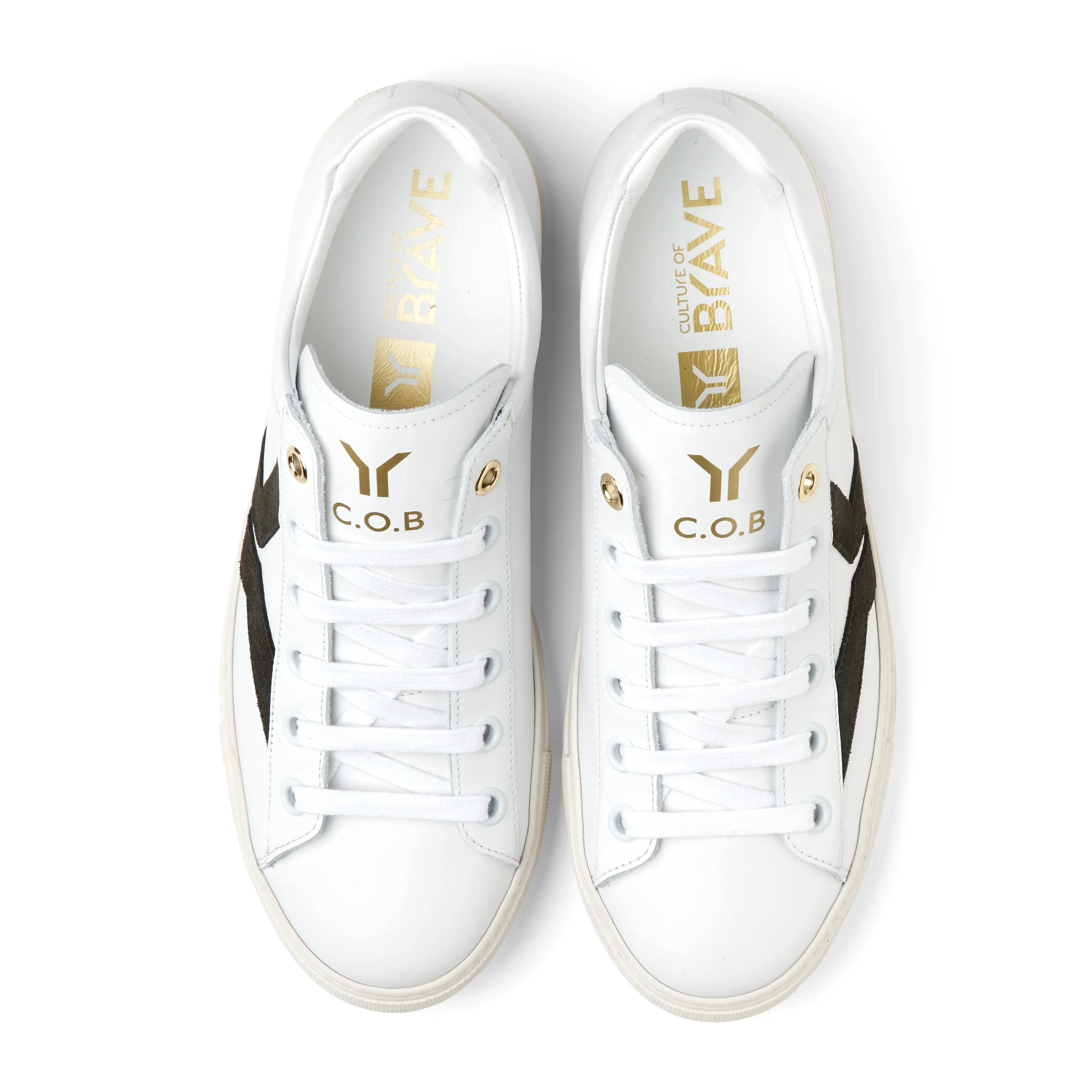 Courage Low Tracker Sneaker | White & Brown