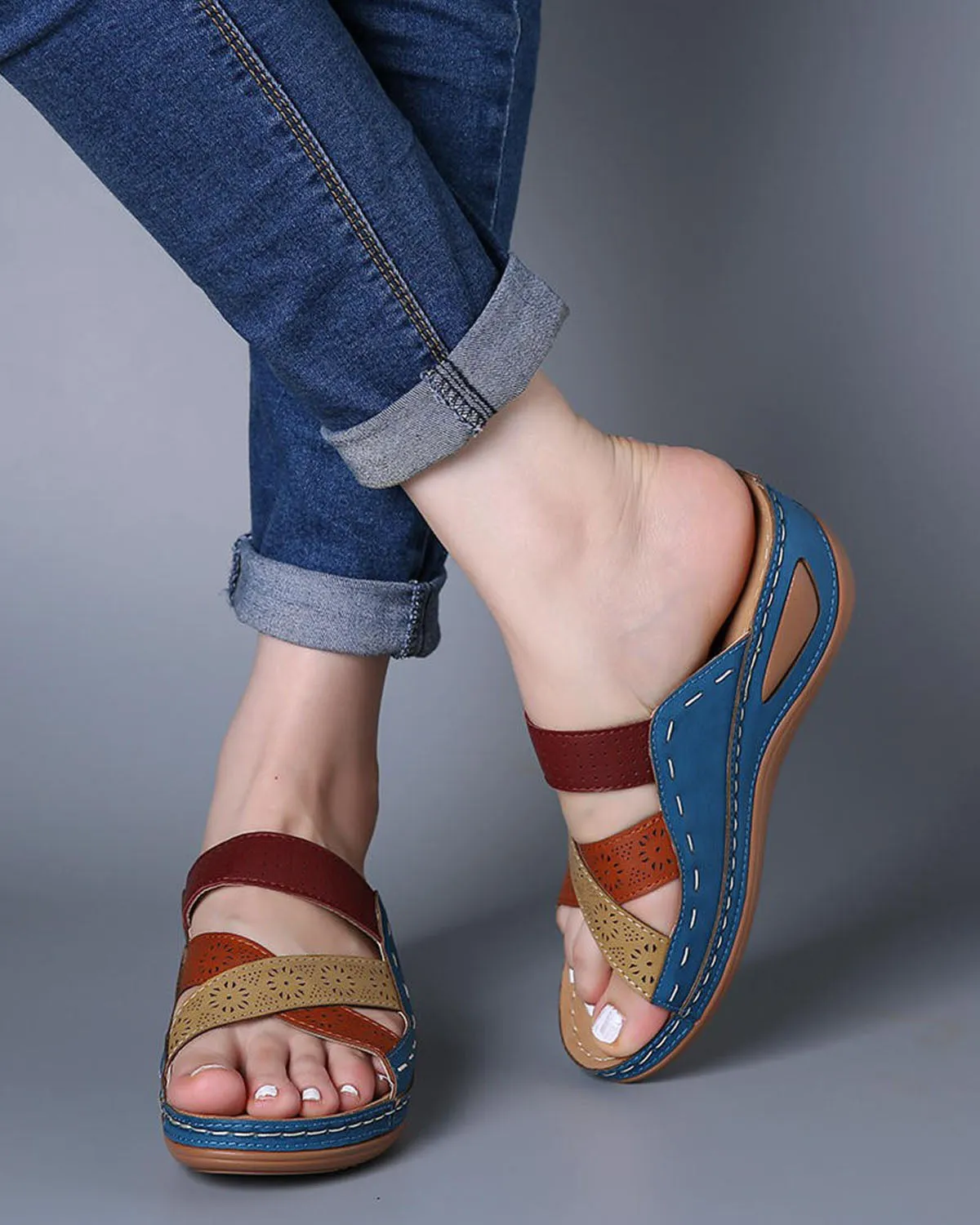 elveswallet Retro multi-color spliced slippers