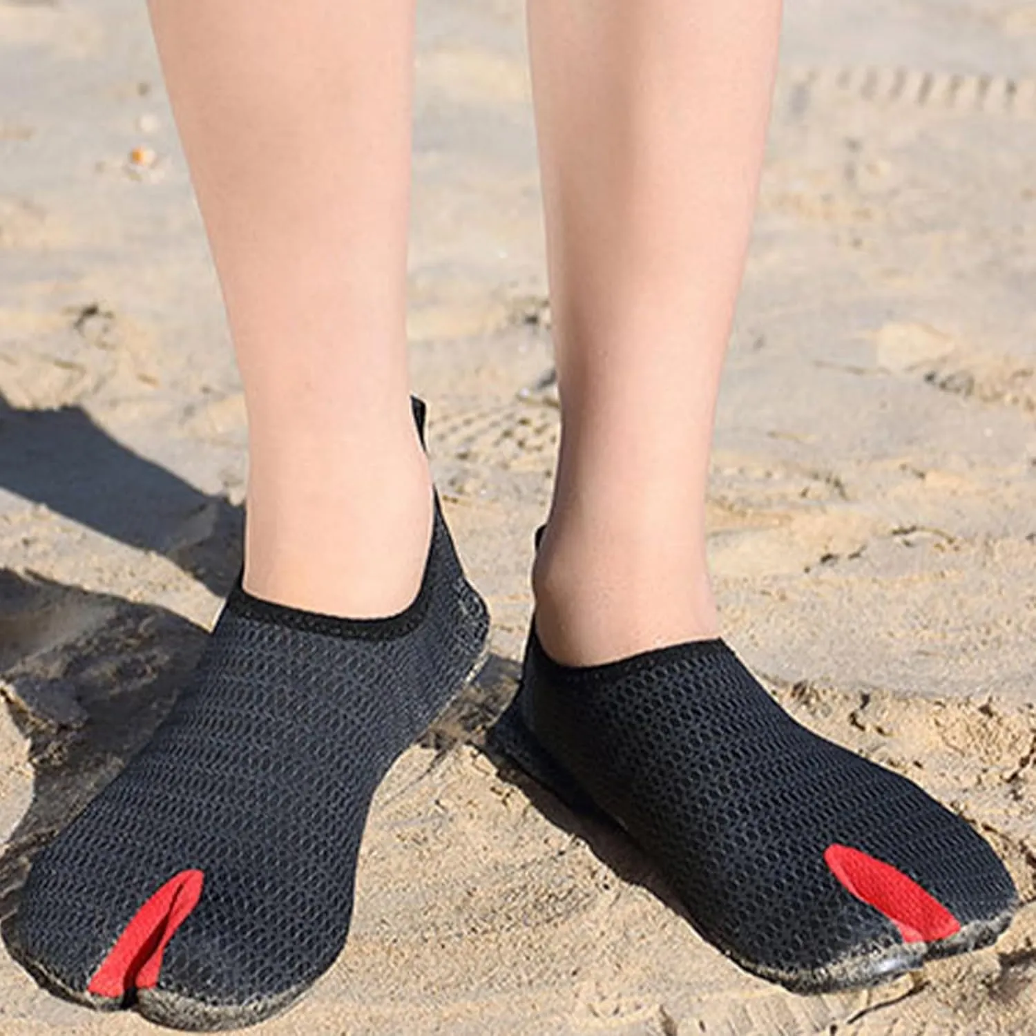 Extra Wide Water Shoes for Men Breathable Non Slip Athletic Womens Hiking Water Shoes