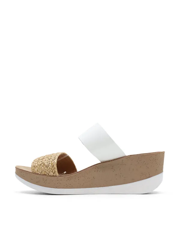 FANTASY SANDALS ROXY FLAT SANDALS
