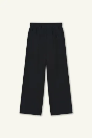 Jon | Black