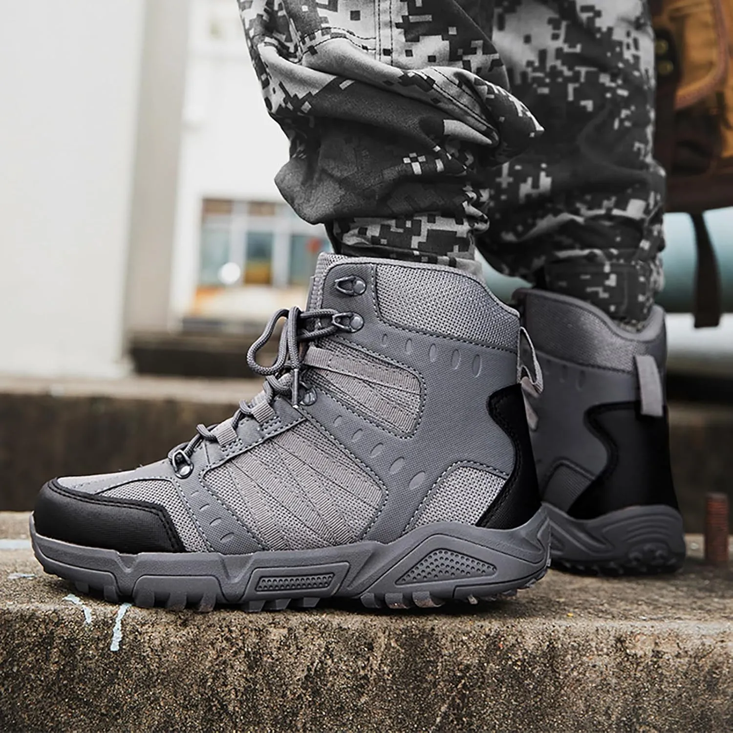 Mens Military Tactical Boots Combat Boots Breathable Police Patrol Boots Army Boots Waterproof Hiking Boots