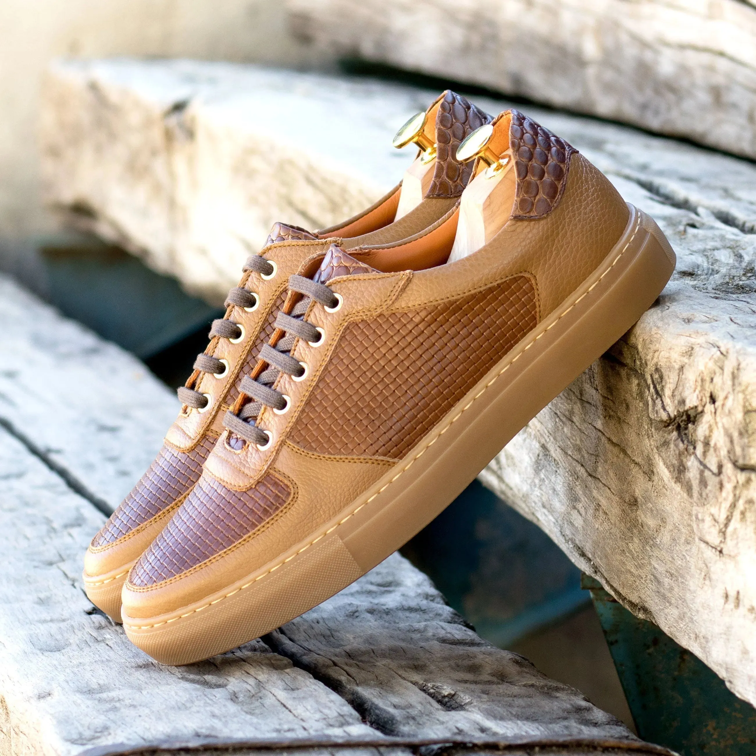 Nomad Low Top Sneaker