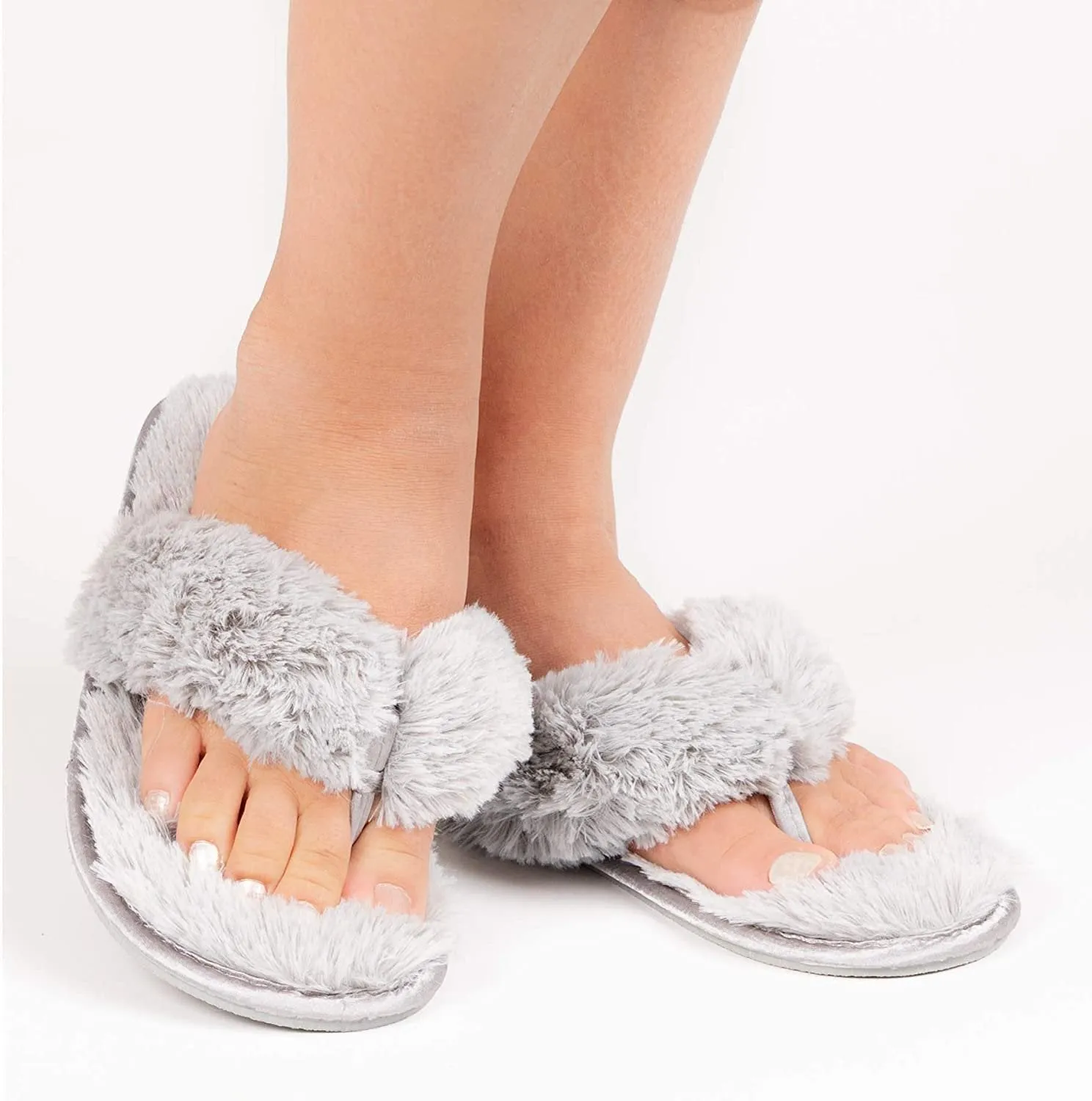 Roxoni Fuzzy House Slippers for Women  Comfortable Furry Spa Thongs  Cozy Slip On Flip Flops - Soft Insole & Rubber Outsole
