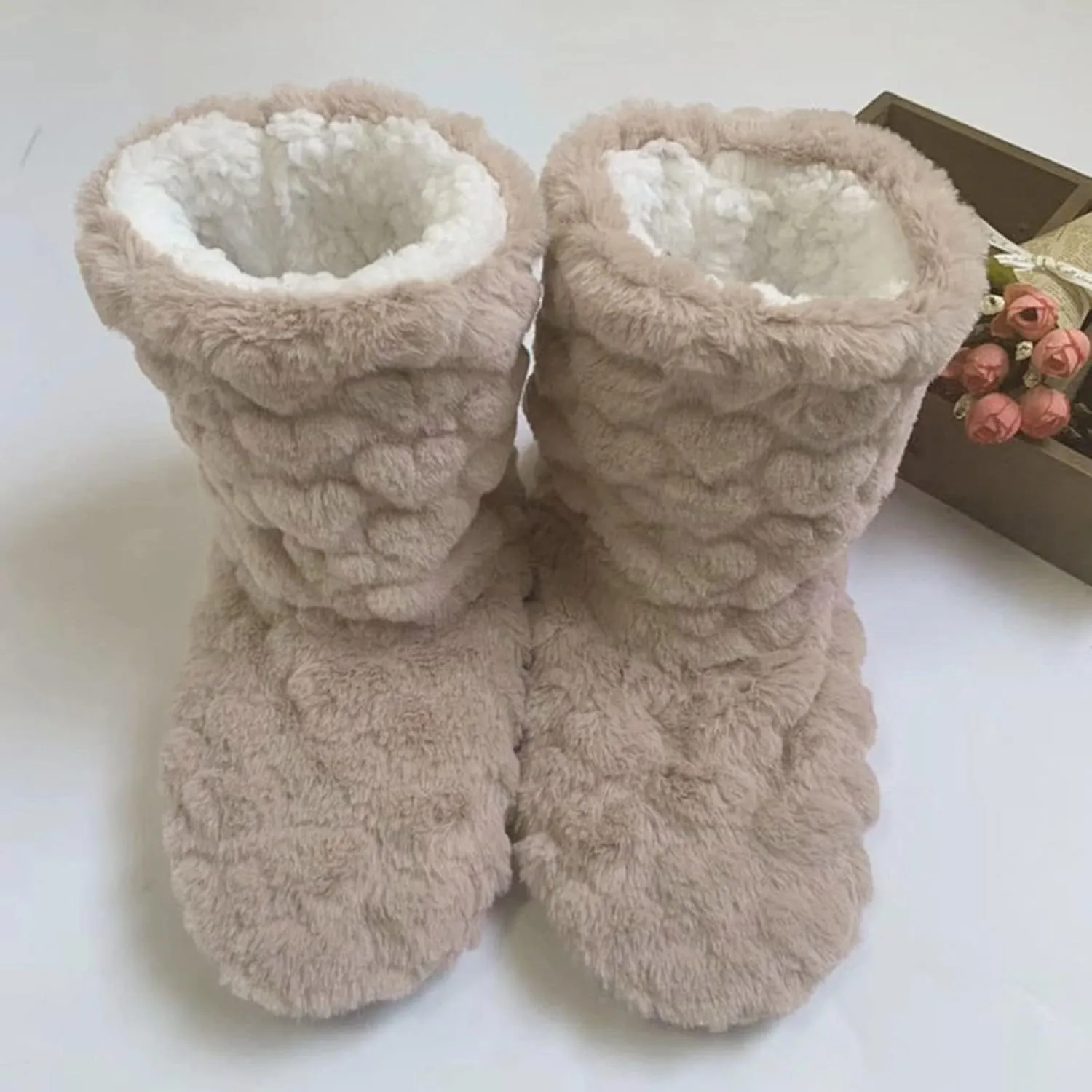 SBGMoSJ Winter Slippers for Women Indoor and Outdoor Warm Indoor Shoes Fuzzy Slipper Sandals Warm Slippers for Women Indoor Lightweight Christmas Pillow Covers 20x20 Gifts for Him 2023
