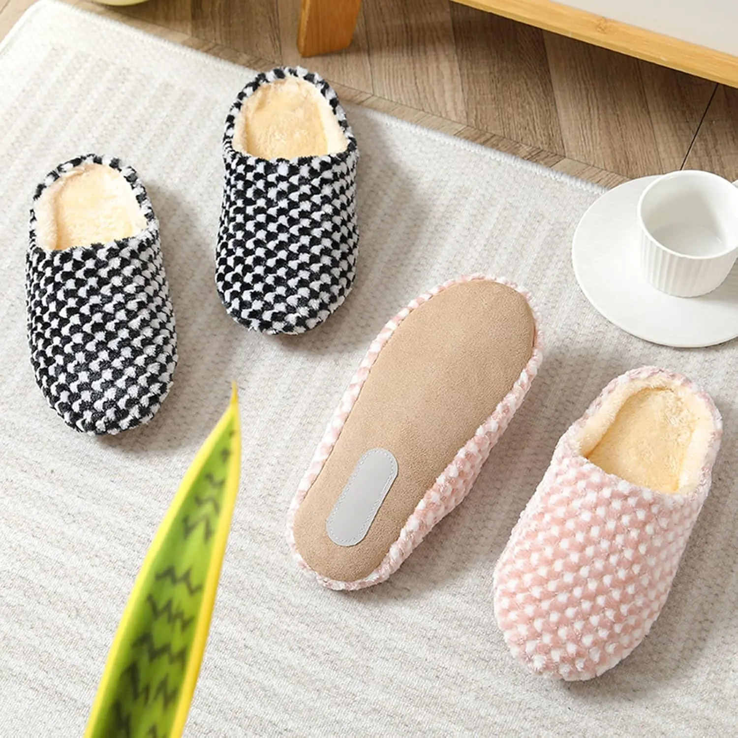 SBGMoSJ Womens House Shoes Slippers Indoor Outdoor Bedroom Shoes Winter Slipper Boots for Men Big Fluffy Slippers for Men Women Gifts for Christmas Gifts for Men 2023