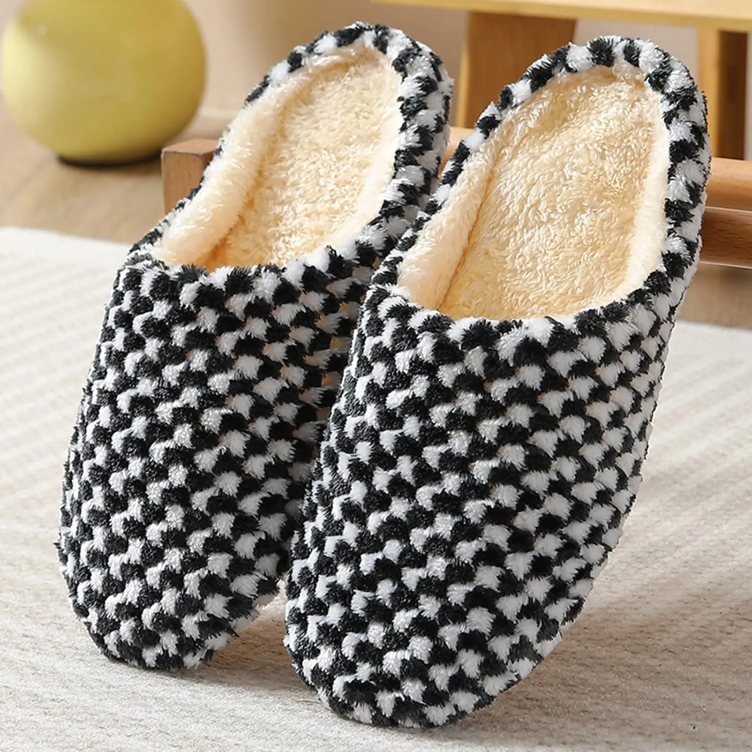 SBGMoSJ Womens House Shoes Slippers Indoor Outdoor Bedroom Shoes Winter Slipper Boots for Men Big Fluffy Slippers for Men Women Gifts for Christmas Gifts for Men 2023