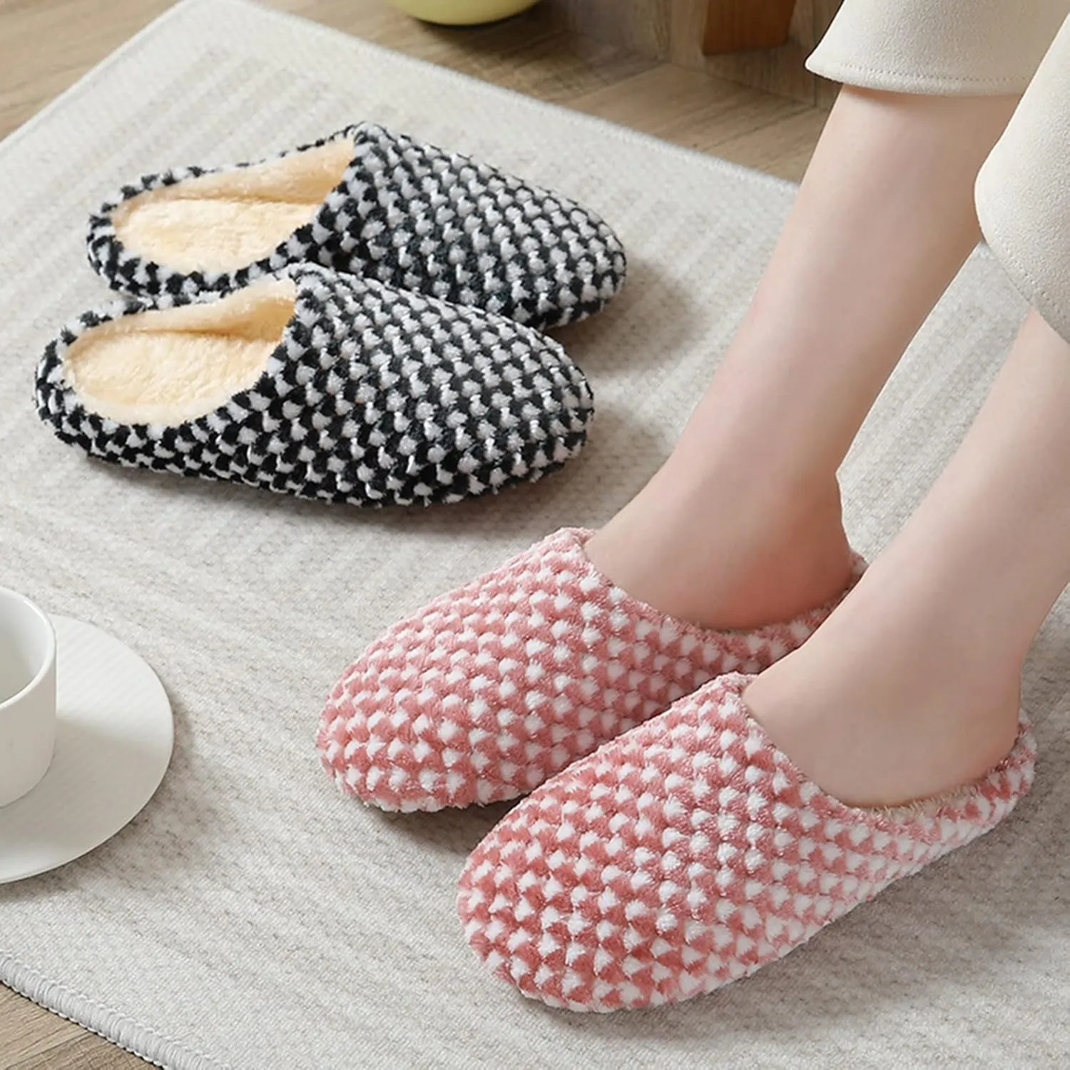 SBGMoSJ Womens House Shoes Slippers Indoor Outdoor Bedroom Shoes Winter Slipper Boots for Men Big Fluffy Slippers for Men Women Gifts for Christmas Gifts for Men 2023