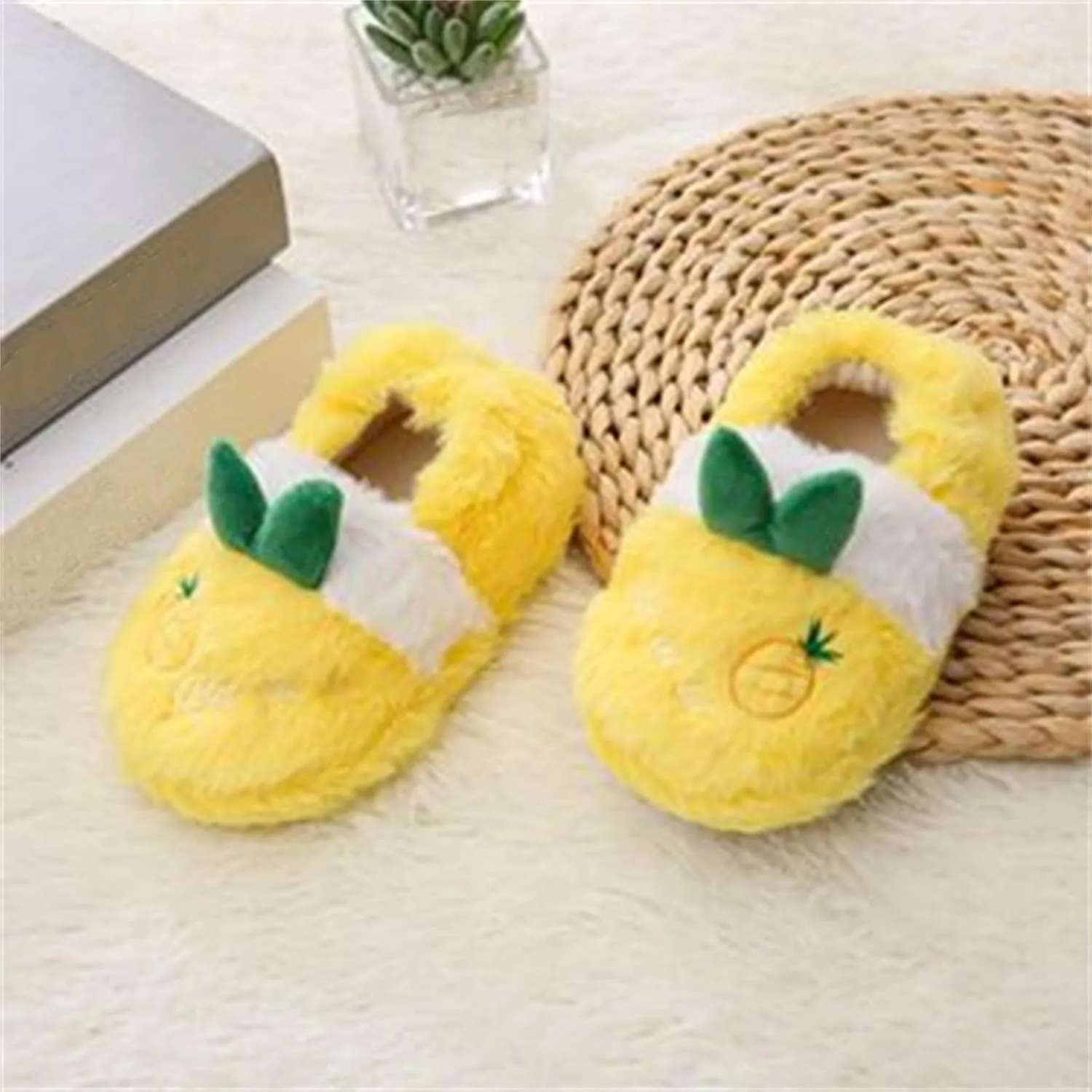 Toddler Girls Cute Peach Warm Plush Cotton Slippers Wrapped Root Cotton Fuzzy Home Shoes for Ballet Slipper Little Girl