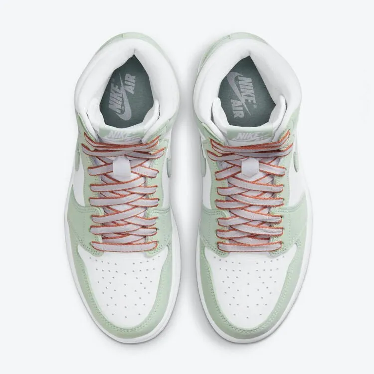 Wmns Air Jordan 1 Retro High OG Seafoam
