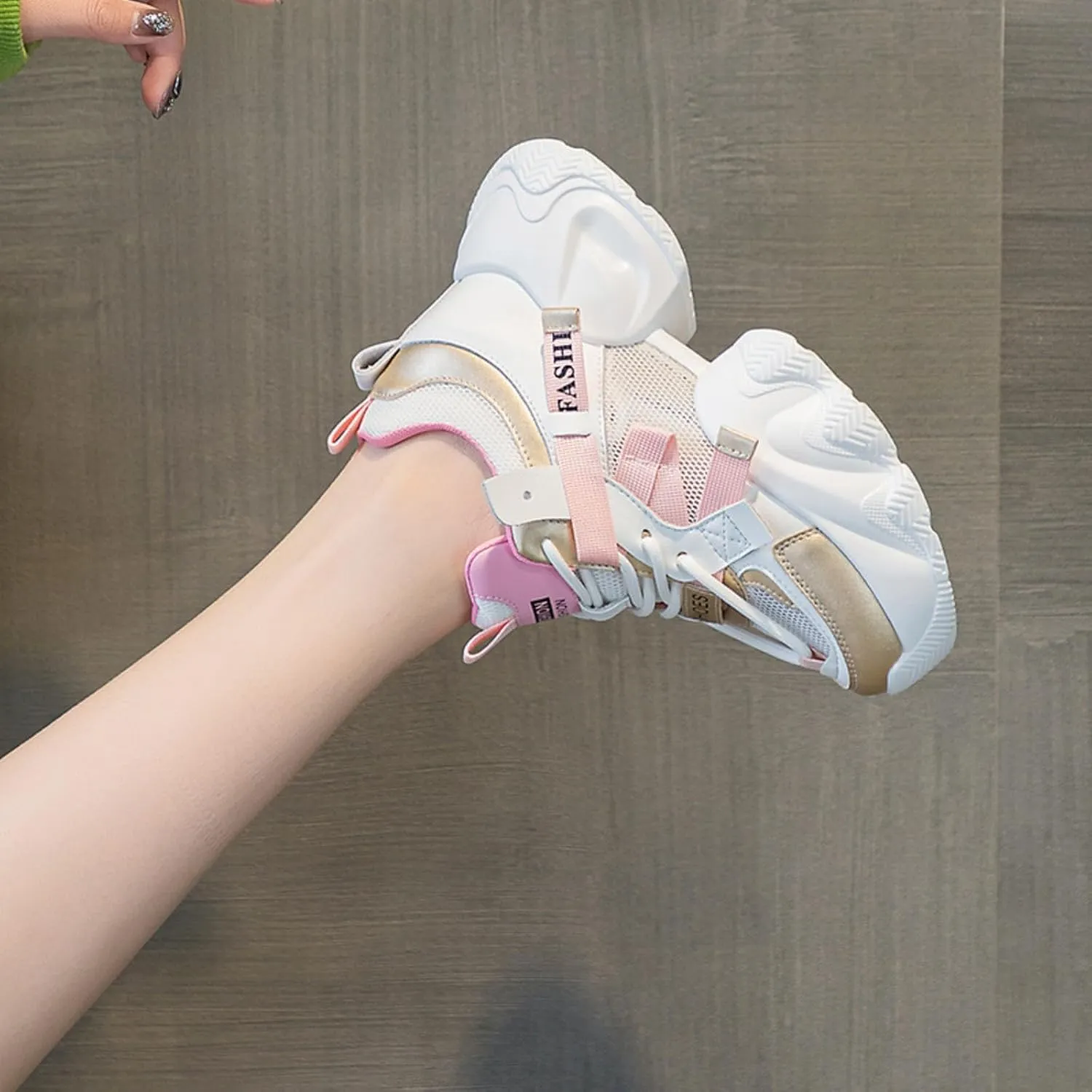 Women's Lace-Up Chunky Sneakers Casual Breathable Platform Dad Shoes
